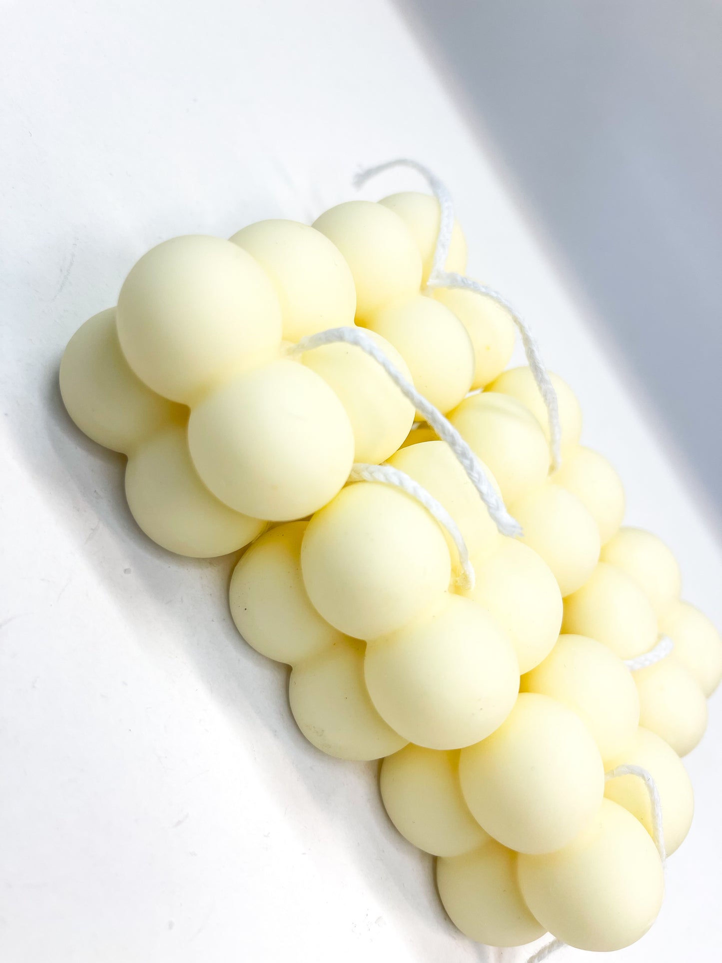 Bubble Kaars Pastel Geel (klein)