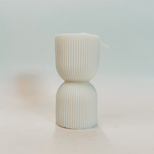 Hourglass M kaars
